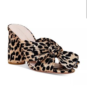 Loeffler Randall

Women's Penny Pleated High Heel